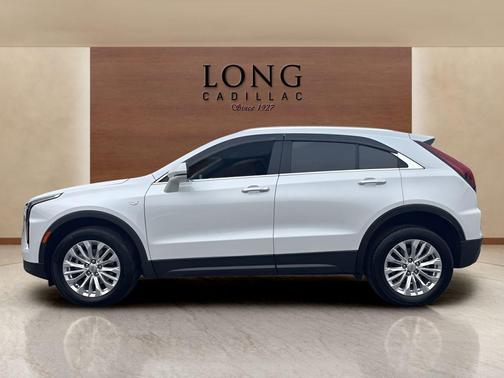 2024 Cadillac XT4 Luxury