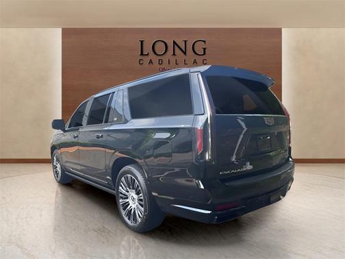 2022 Cadillac Escalade ESV Sport