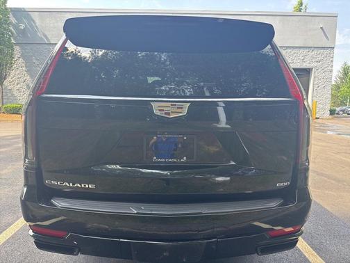 2022 Cadillac Escalade ESV Sport