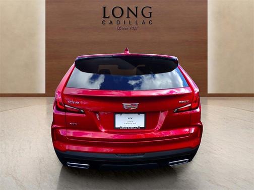 2025 Cadillac XT4 Premium Luxury