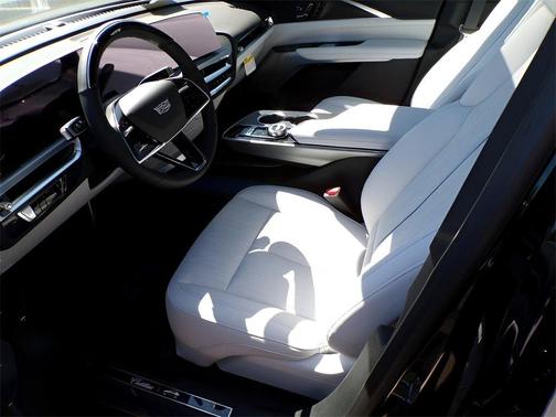 2025 Cadillac LYRIQ Luxury