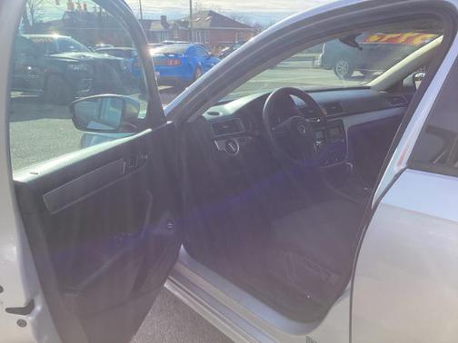 2013 Volkswagen Passat 2.5 S