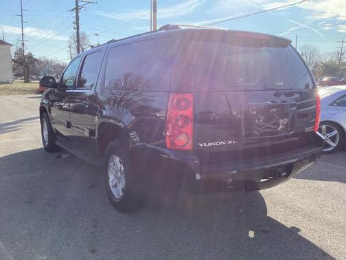 2013 GMC Yukon XL 1500 SLT