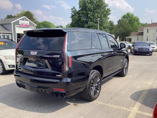 2024 Cadillac Escalade V-Series