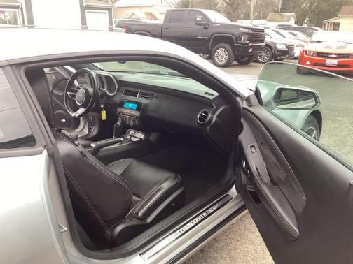 2011 Chevrolet Camaro 2LT