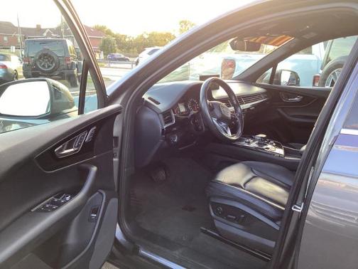 2019 Audi Q7 55 Premium