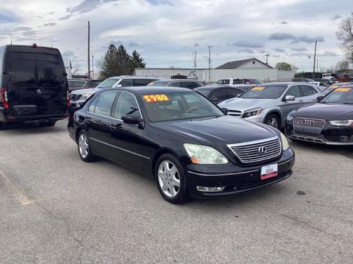 2004 Lexus LS 430 Base