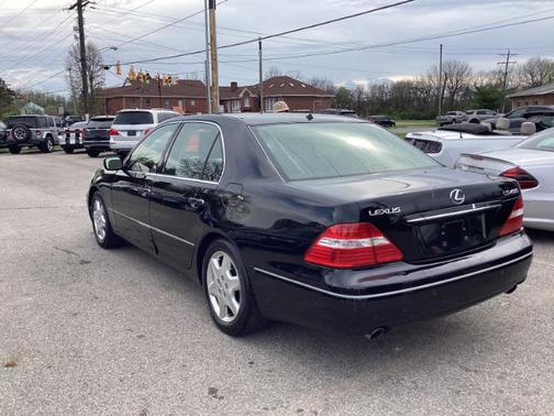 2004 Lexus LS 430 Base