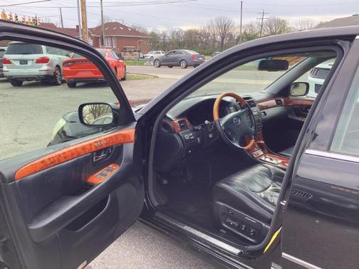 2004 Lexus LS 430 Base