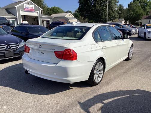 2011 BMW 328 328i