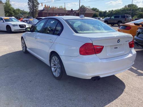2011 BMW 328 328i