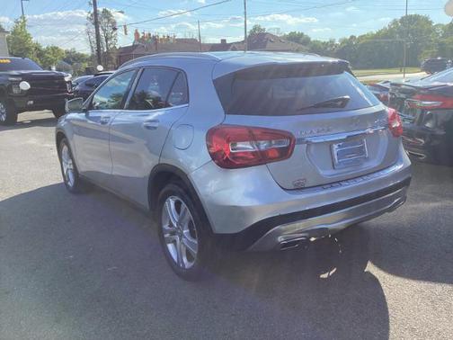 2016 Mercedes-Benz GLA-Class 4MATIC