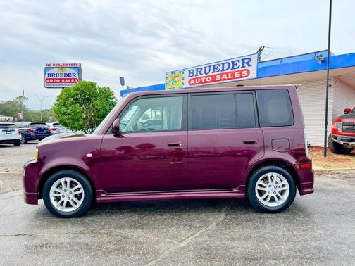 2005 Scion xB Base