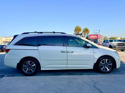 2015 Honda Odyssey Touring