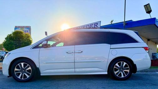 2015 Honda Odyssey Touring
