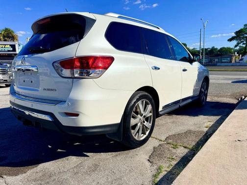 2015 Nissan Pathfinder Platinum