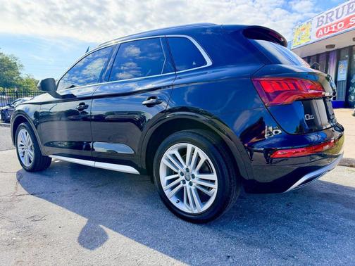 2019 Audi Q5 2.0T Premium Plus