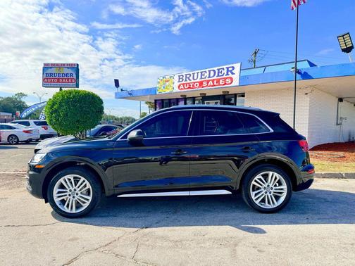 2019 Audi Q5 2.0T Premium Plus