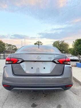 2021 Nissan Versa 1.6 S