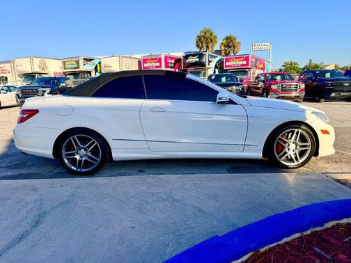 2013 Mercedes-Benz E-Class E 550 Convertible 2D