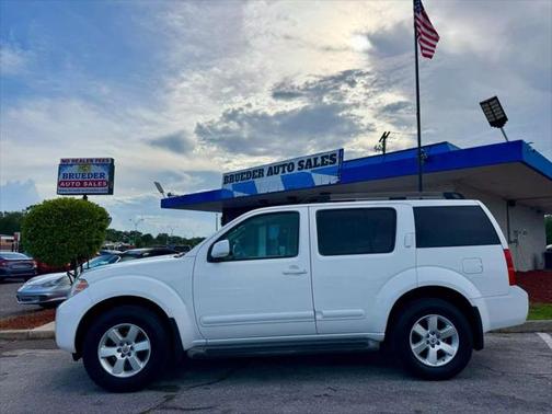 2012 Nissan Pathfinder SV