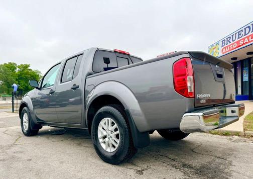 2021 Nissan Frontier SV