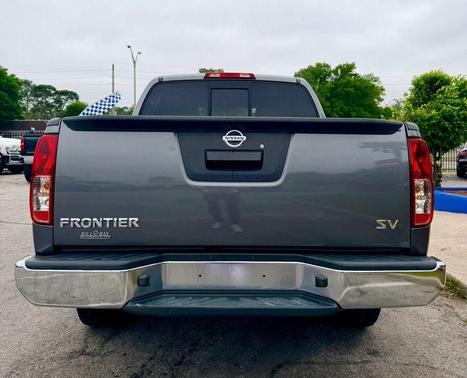 2021 Nissan Frontier SV