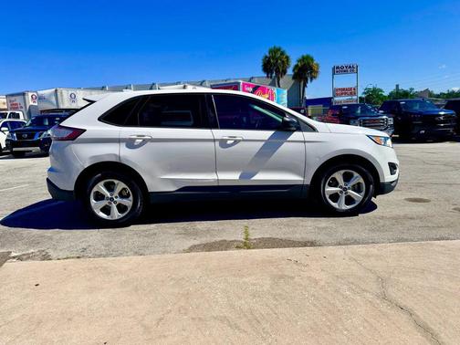 2016 Ford Edge SE