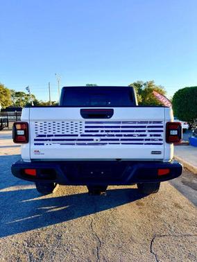 2020 Jeep Gladiator Overland