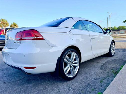 2015 Volkswagen Eos Executive Edition