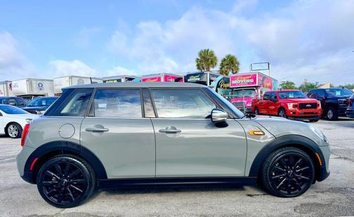 2018 MINI Hardtop Cooper