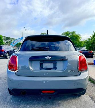 2018 MINI Hardtop Cooper