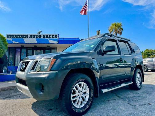 2014 Nissan Xterra S