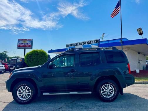 2014 Nissan Xterra S