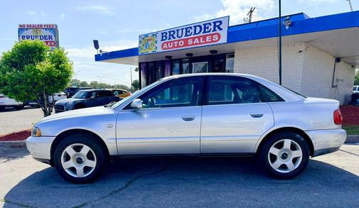 2000 Audi A4 Sedan 4D