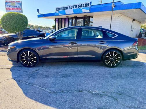 2023 Honda Accord Hybrid Touring