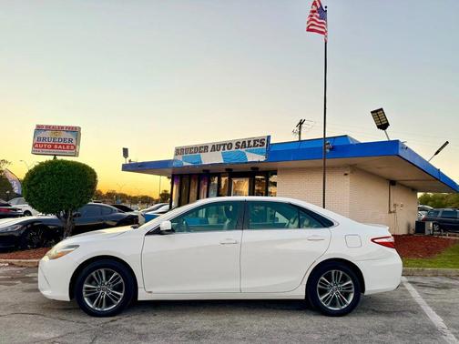 2015 Toyota Camry LE