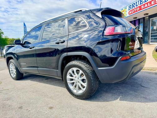 2020 Jeep Cherokee Latitude