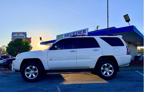 2004 Toyota 4Runner SR5 Sport