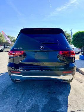 2021 Mercedes-Benz GLB 250 4MATIC