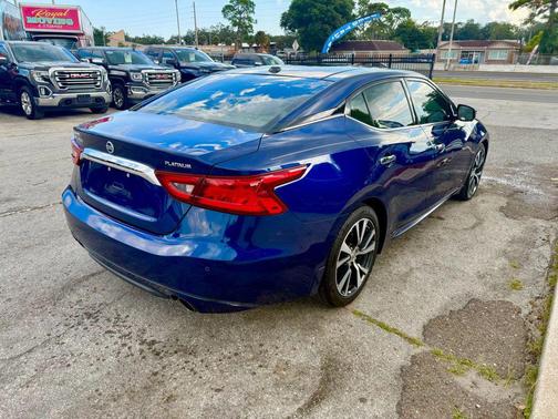 2017 Nissan Maxima 3.5 Platinum