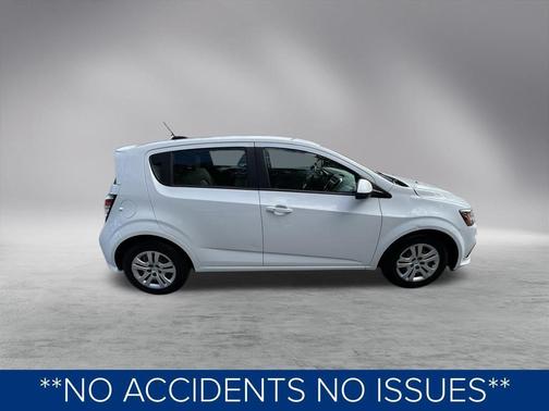 2020 Chevrolet Sonic FWD Hatchback 1FL 5-Door