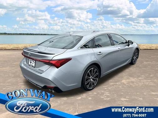 2021 Toyota Avalon Touring