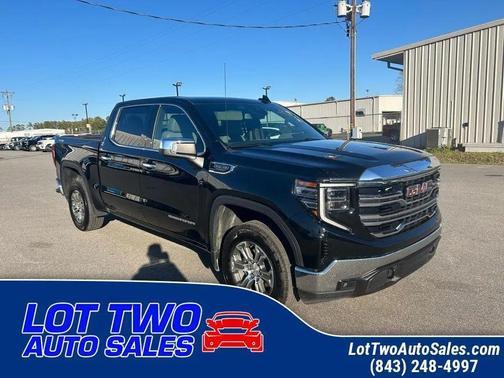 2025 GMC Sierra 1500 SLT