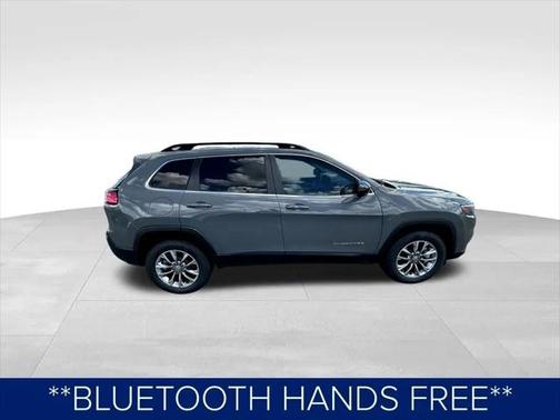 2022 Jeep Cherokee Latitude Lux