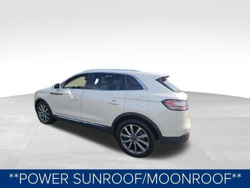 2019 Lincoln Nautilus Select