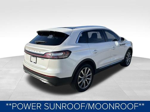 2019 Lincoln Nautilus Select