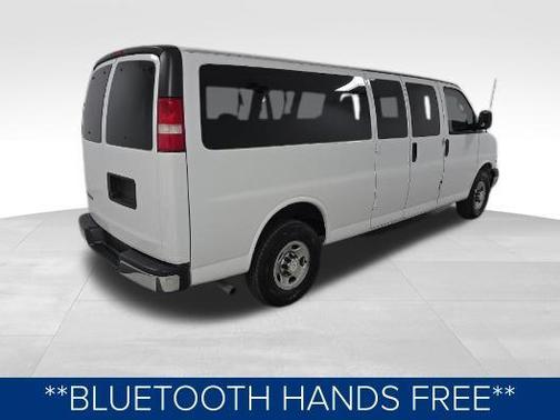 2017 Chevrolet Express 3500 LT