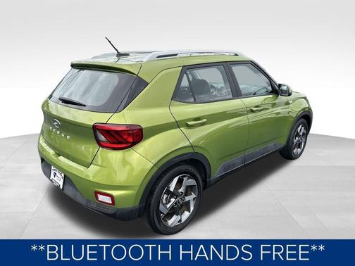2024 Hyundai VENUE SEL