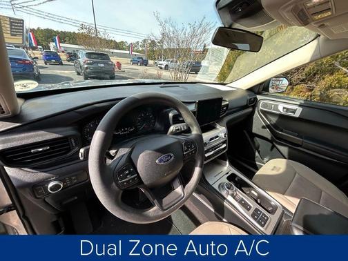 2021 Ford Explorer Base